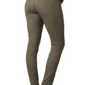praNa Jenna Pant in Cargo Green Size 12